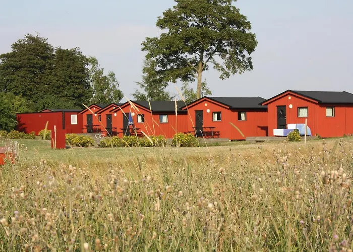 Naturskoena Gamlegard Pa Oen Ven