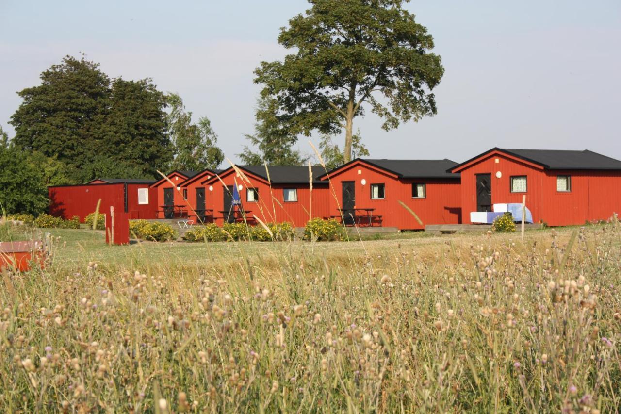 Naturskoena Gamlegard Pa Oen Ven *