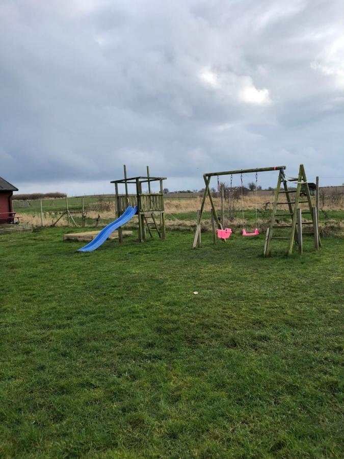Naturskoena Gamlegard Pa Oen Ven Sankt Ibb